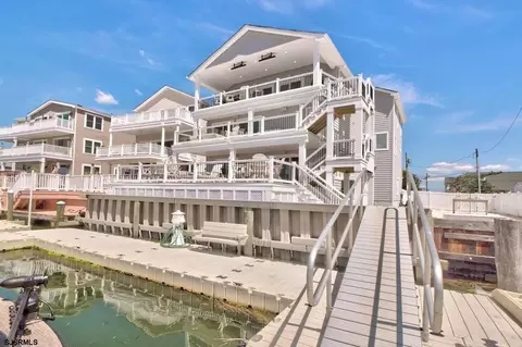 406 W Shore Dr, Brigantine, NJ 08203