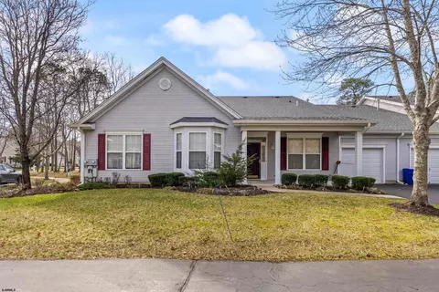 121 Dover Ct, Smithville, NJ 08205