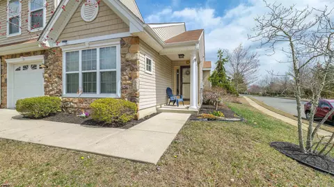 109 Deal Ln, Mays Landing, NJ 08330