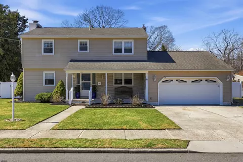 1009 Richard Dr, Linwood, NJ 08221