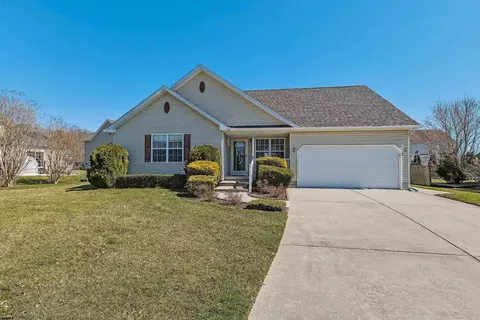 22 Donegal Ln, Galloway, NJ 08205