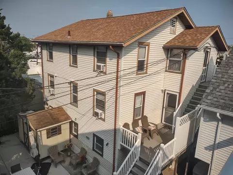 131 Central Ave #6, Ocean City, NJ 08226