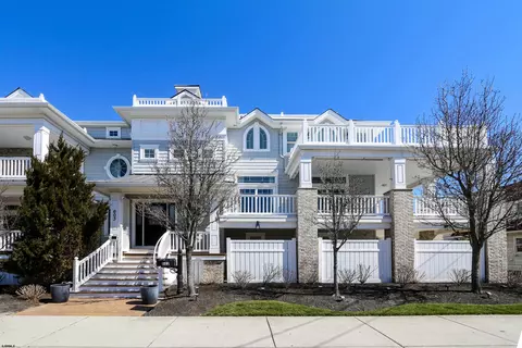 603 E 12th St #EAST SIDE TOWNHOUSE, Ocean City, NJ 08226