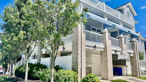 603 E 12th St #EAST SIDE TOWNHOUSE, Ocean City, NJ 08226