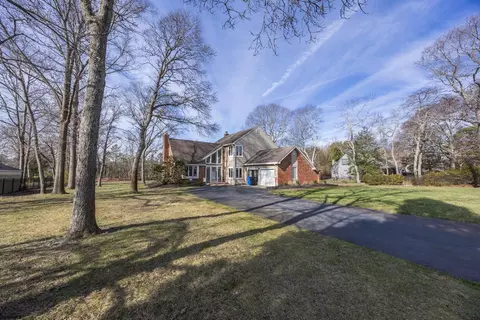 7 Somers Ave, Ocean View, NJ 08230