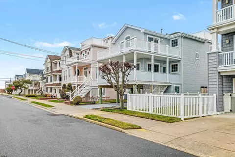 413 48th St, Ocean City, NJ 08226