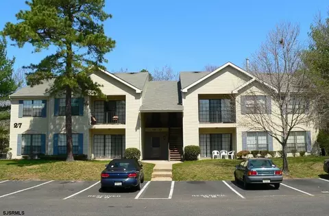 66 Sussex Ln #66, Galloway, NJ 08205