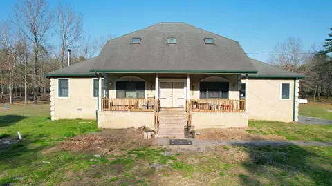 7422 4th Ave, Mays Landing, NJ 08330