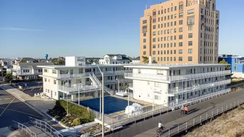 111 S Dudley Ave #108, Ventnor City, NJ 08406