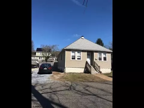 3 Stone Cir, Absecon, NJ 08201