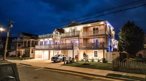 316 N Suffolk Ave, Ventnor City, NJ 08406