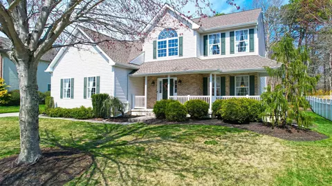 204 Gardenview Rd, Egg Harbor, NJ 08234