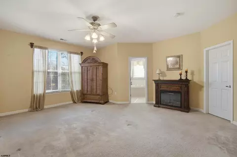 Bedroom - 102 Warwick Rd, Galloway, NJ 08205 photo 1 of 3