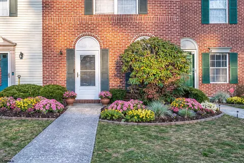 42 Mohave Dr #1222, Galloway, NJ 08205
