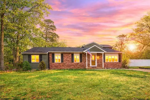 15 White Oak Dr, Ocean View, NJ 08230
