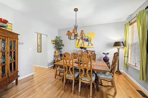 456 Exeter Ct, Galloway, NJ 08205 photo 10