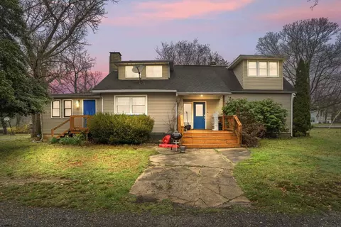 7019 Ridge Ave, Egg Harbor Township, NJ 08234