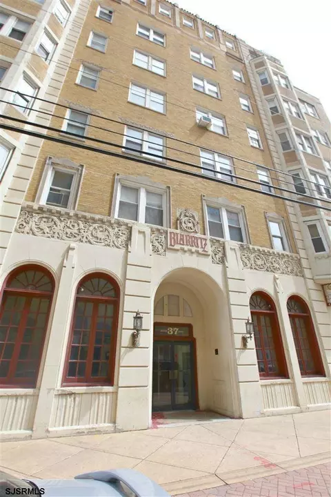 37 S Iowa Ave #1J, Atlantic City, NJ 08401