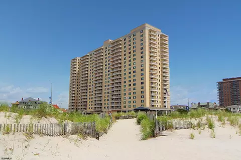 5000 Boardwalk #1202, Ventnor City, NJ 08406