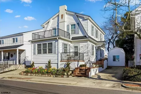 119 N Clermont Ave, Margate City, NJ 08402