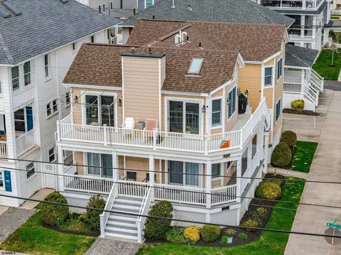 1602 Wesley Ave #2, Ocean City, NJ 08226