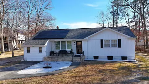 302 Sycamore Ave, Egg Harbor Township, NJ 08234