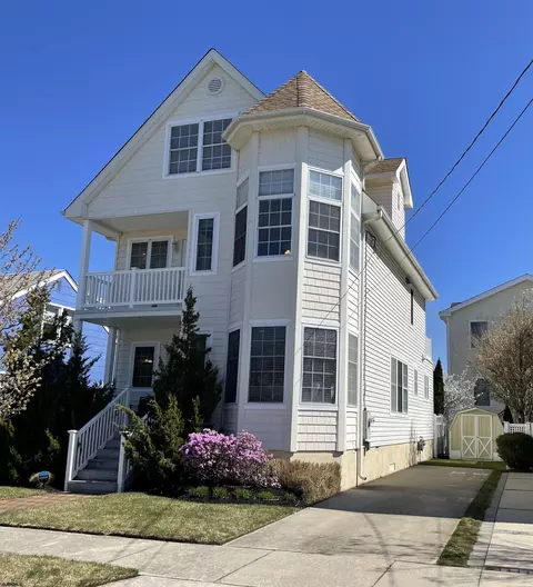 417 N Union Ave, Margate City, NJ 08402