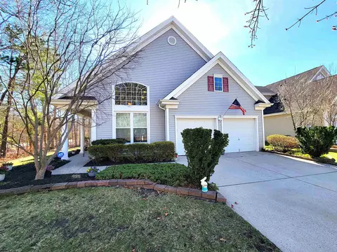 1 Poppy Rd, Egg Harbor Township, NJ 08234