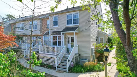 4814 Green Ash Ln #296, Mays Landing, NJ 08330