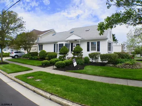 814 Wesley Rd, Ocean City, NJ 08226