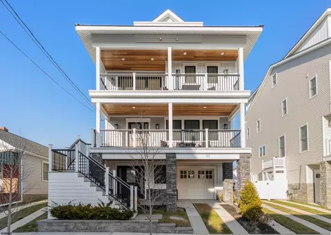 111 N Brunswick Ave, Margate City, NJ 08402