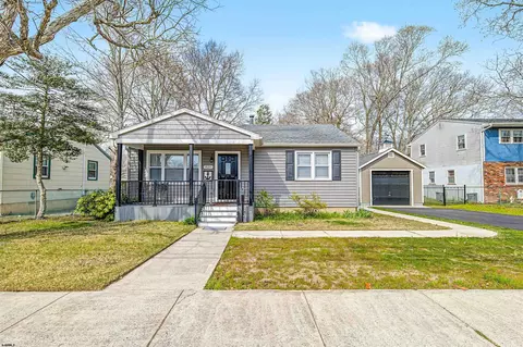 521 W New York Ave, Somers Point, NJ 08244