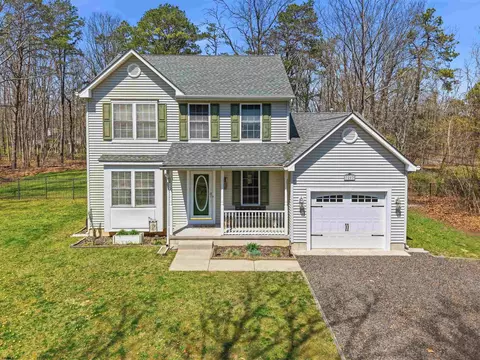 3202 Oakwood Dr, Hammonton, NJ 08037
