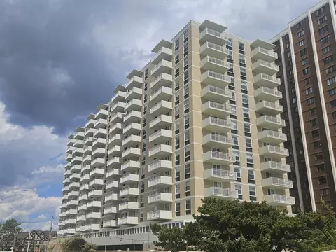 101 S Plaza Pl #813, Atlantic City, NJ 08401