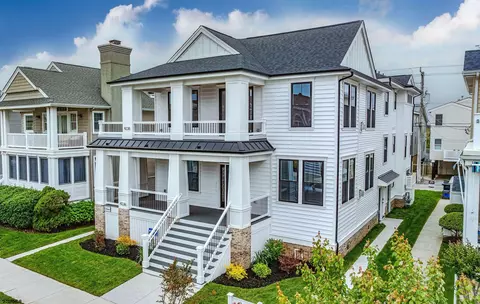 4236 Asbury Ave #1, Ocean City, NJ 08226