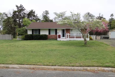92 Cedar Dr, Cape May Court House, NJ 08210