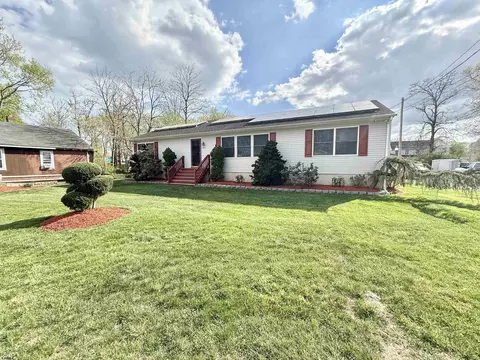811 W Park Ave, Pleasantville, NJ 08232