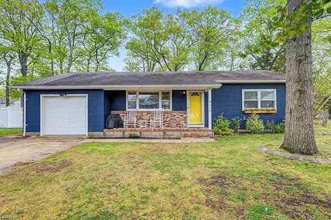 424 Elwood St, Forked River, NJ 08731