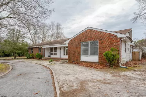 100 Cypress Ave, Egg Harbor Township, NJ 08234