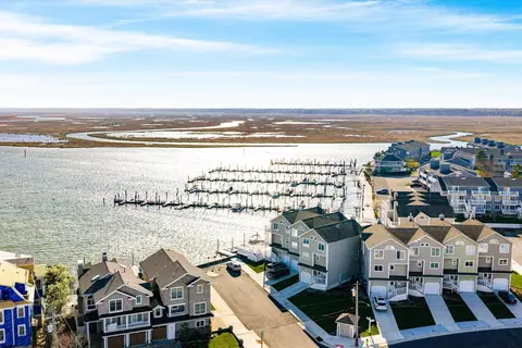 301 Alder Ln #301, Ocean City, NJ 08226