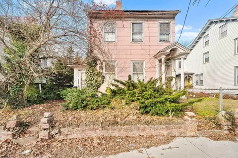 64 Walnut St, Bridgeton, NJ 08302