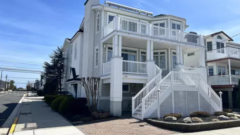 2403 Asbury Ave #2ND, Ocean City, NJ 08226