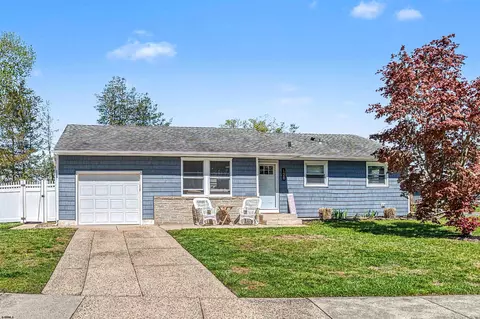 128 Osborne Rd, Somers Point, NJ 08244