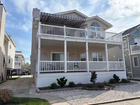 829 5th St #1, Ocean City, NJ 08226