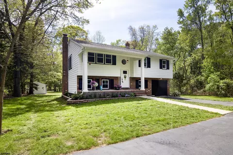 583 Centerton Rd, Pittsgrove, NJ 08318