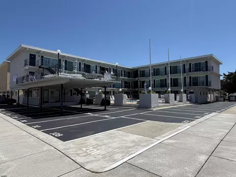 405 Ocean Ave #304, North Wildwood, NJ 08260