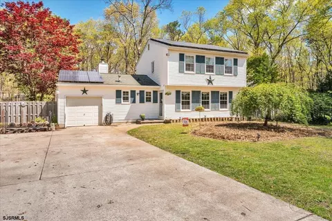 417 Dennis Dr, Galloway, NJ 08205