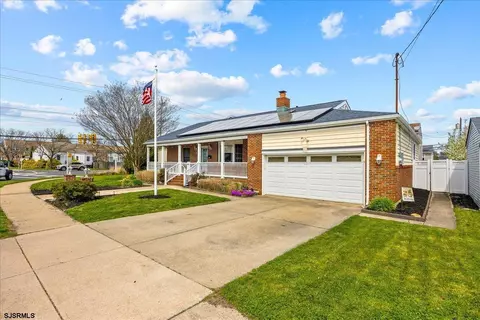 615 N Dorset Ave, Ventnor City, NJ 08406