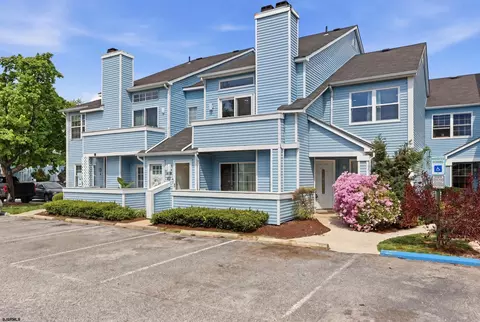 12 Heathercroft #12, Egg Harbor Township, NJ 08234