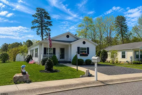 36 Redwood Ln, Mays Landing, NJ 08330